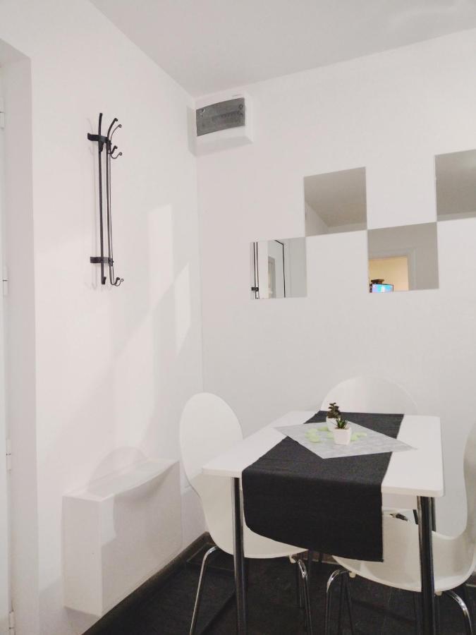 Apartmani Domo Sd Smederevo Exteriör bild