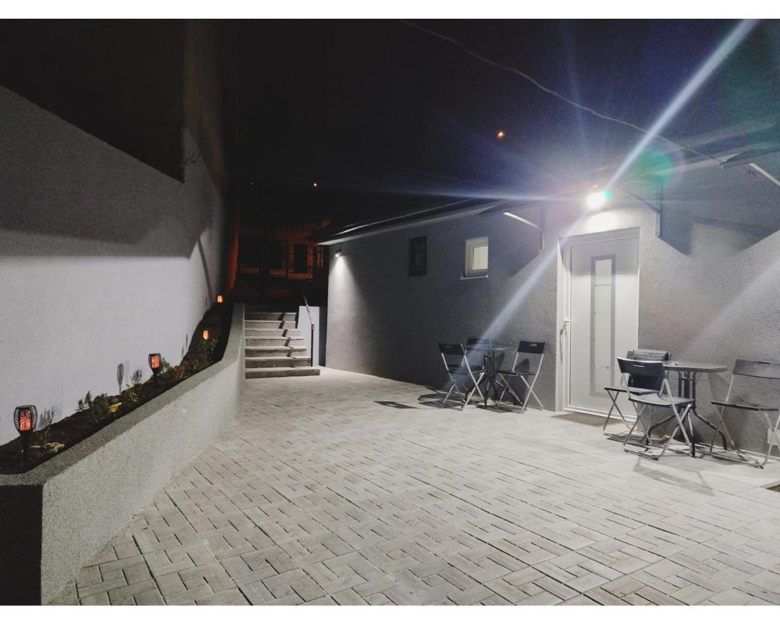 Apartmani Domo Sd Smederevo Exteriör bild