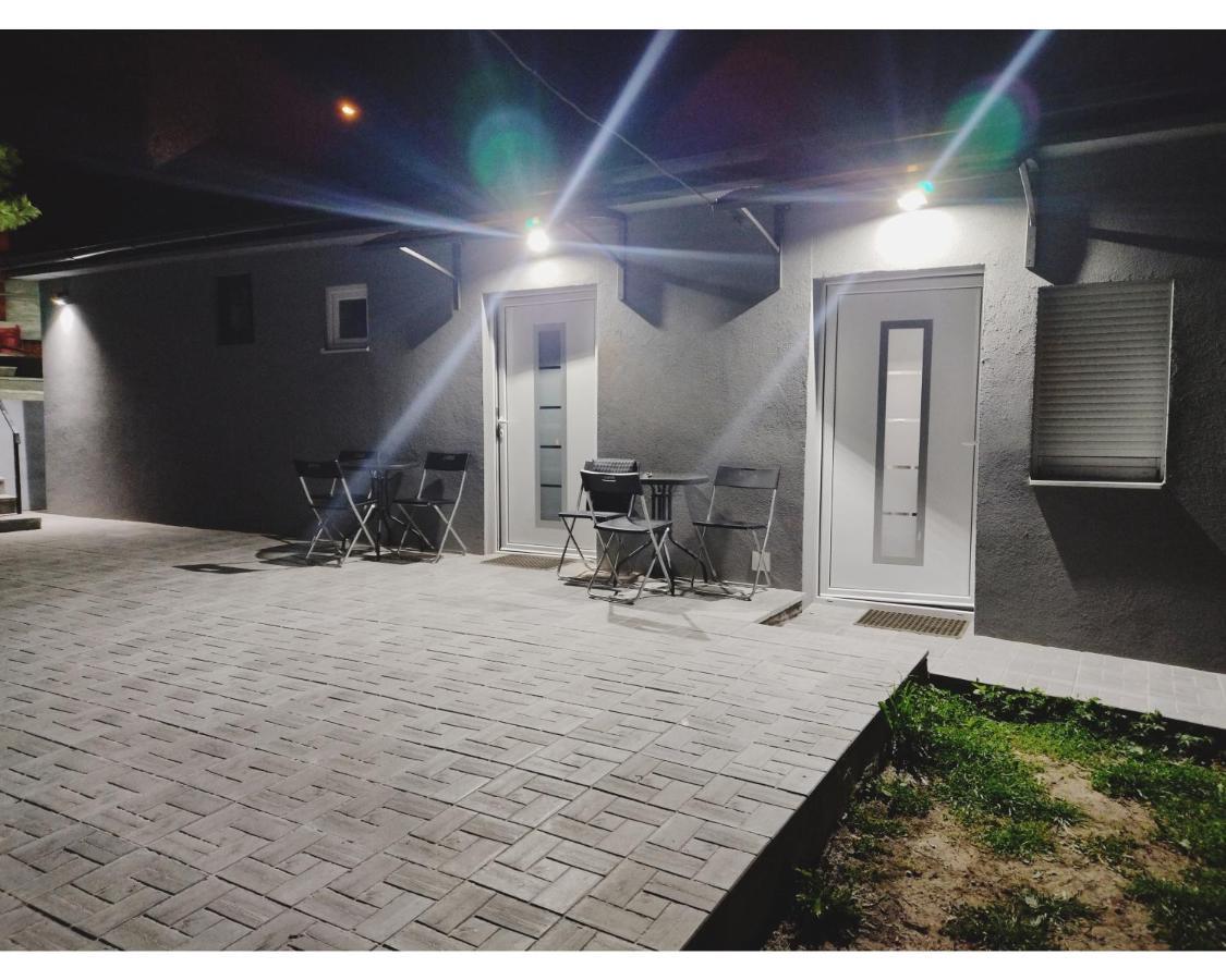 Apartmani Domo Sd Smederevo Exteriör bild